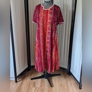 90's, Indian, w/little mirrors, orange, dark orange, batik designs, long tunic